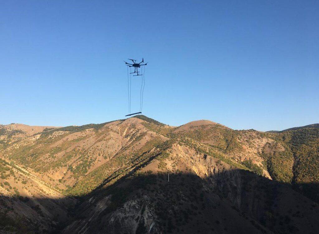 المسوحات المغناطيسية الجوية